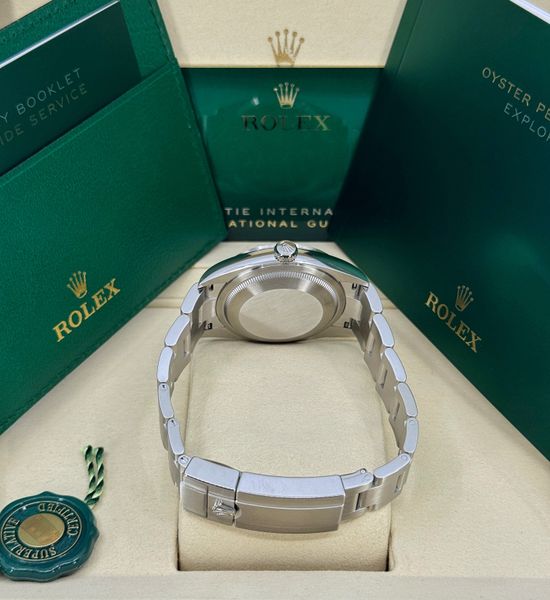 Rolex Explorer 124270